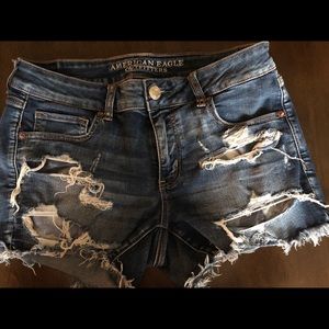 American Eagle Super Stretch Midi Shorts Size 12
